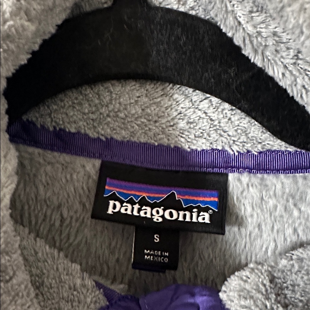 Patagonia Womens Re-Tool Snap-T Fleece Pullover Jacket Sz Small Gray & Purple - Picture 7 of 11